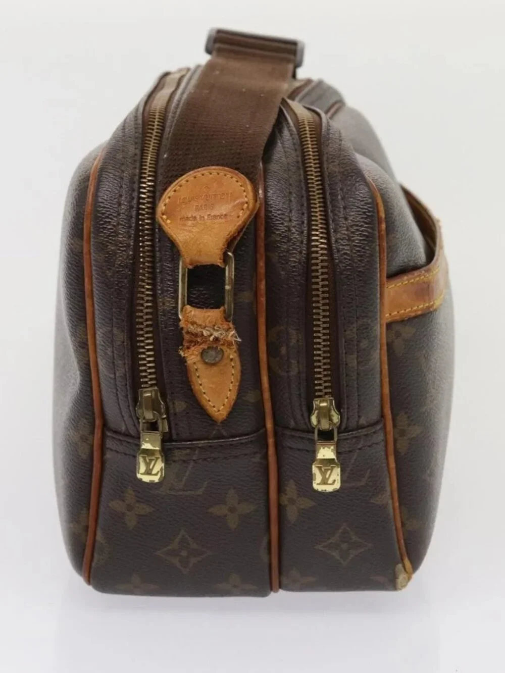 Louis Vuitton painting fittings：scratches photo